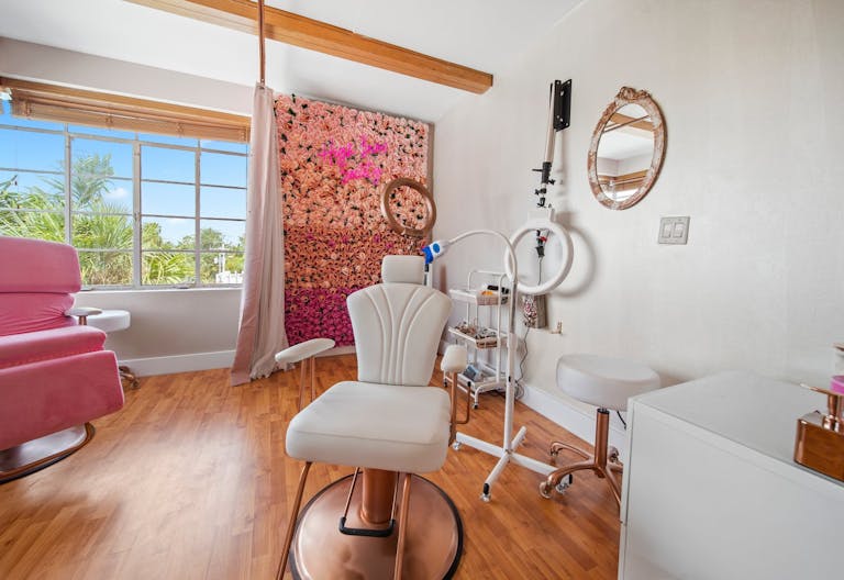 Beauty and Tattoo Studio On The Upper East Side, Miami - Image 0