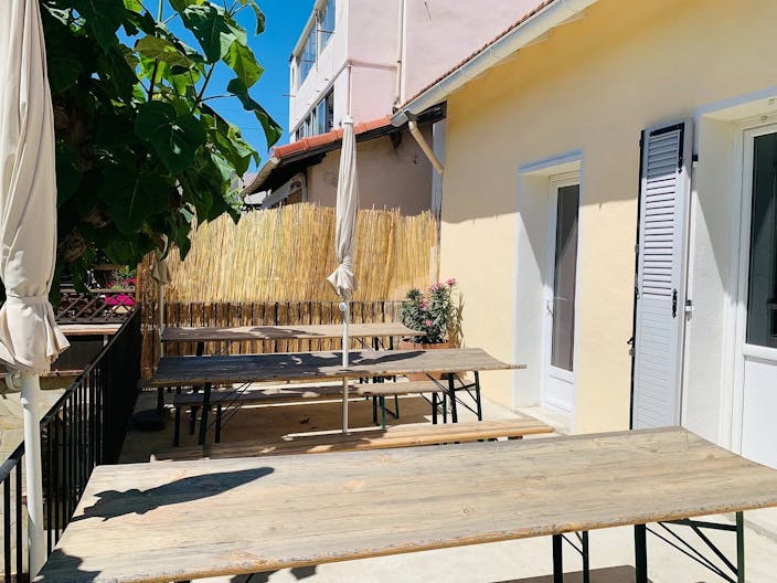 Salle Terrasse - 40m2 - Image 2