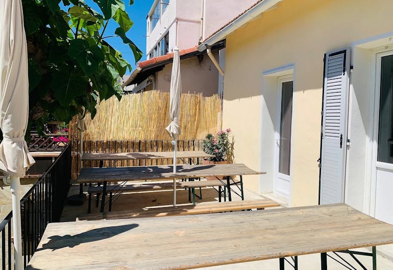Salle Terrasse - 40m2 - Image 2