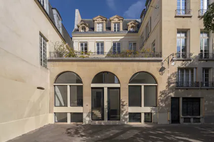 Bright Gallery in Le Marais - Image 0