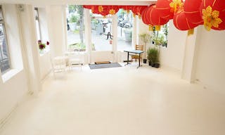 Cosy Boutique in SoPi - Image 0