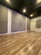 Modern Outer Space Premium Hollywood Multi-Purpose Creative Studio - Image 3