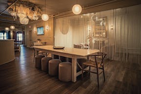 Upscale Loft on 5th with Furnished Rooftop & Fireplace, Sound System, Custom Lighting, Kitchen & Staff Provided - Image 4