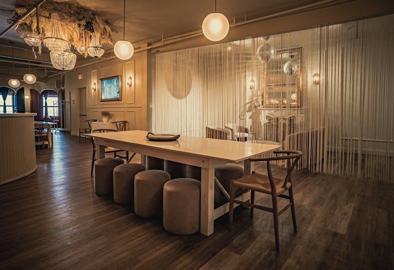 Upscale Loft on 5th with Furnished Rooftop & Fireplace, Sound System, Custom Lighting, Kitchen & Staff Provided - Image 4