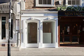 Exclusive Townhouse Rental in the Heart of London - Image 0