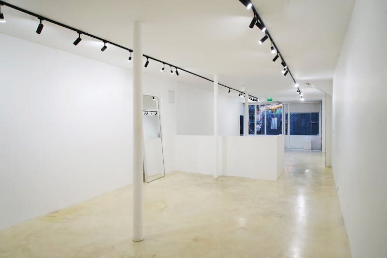 Art Gallery, Pop-Up, Fashion-Week Showroom in Le Marais - Image 1