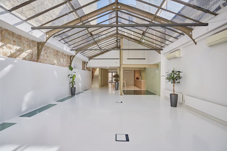 Showroom Beauce - Image 0