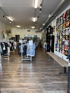 Retail Store – Prime Location! Month to Month - Image 2