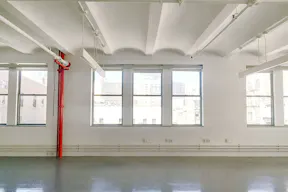 Showroom in SoHo - Image 2