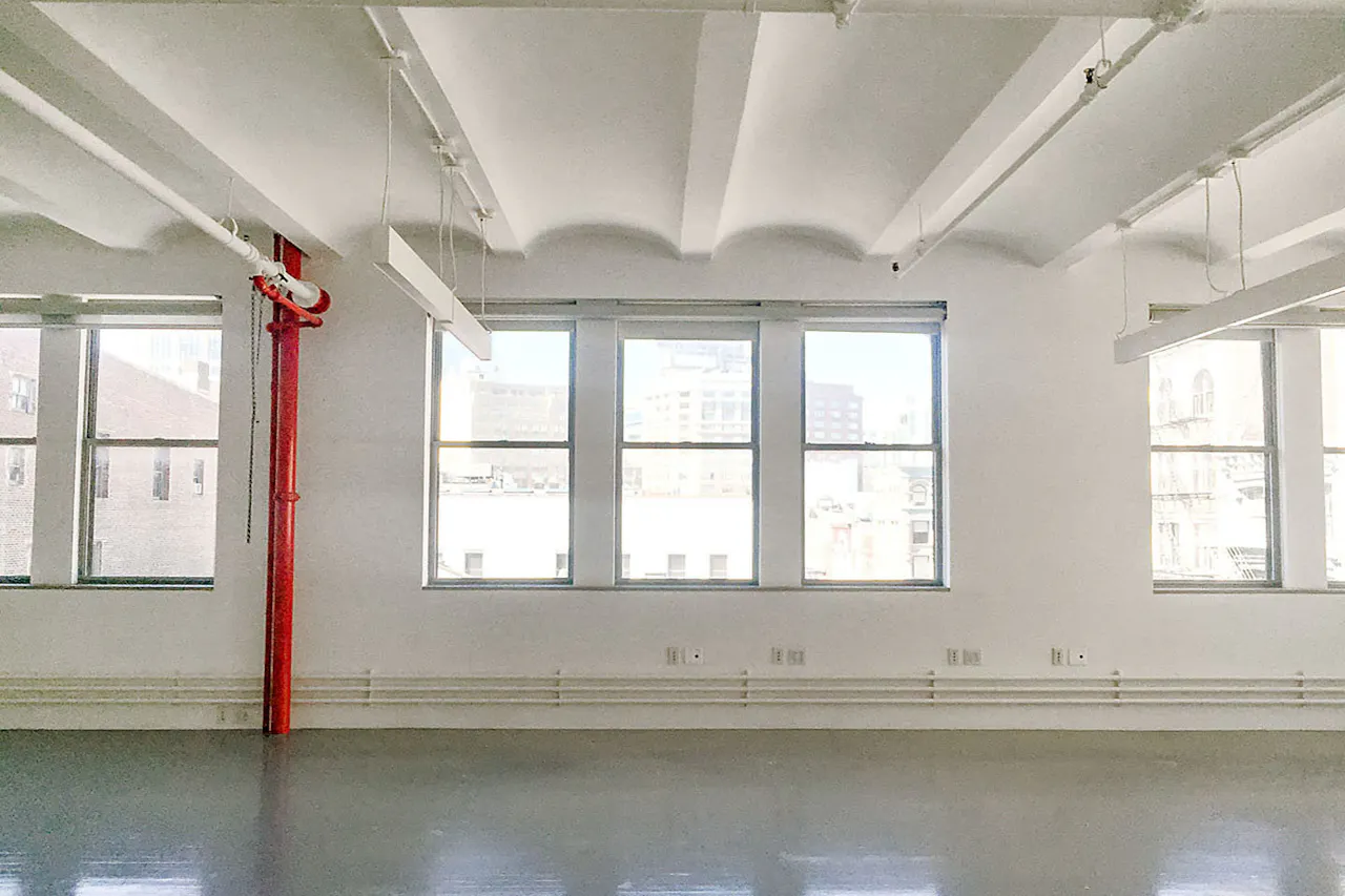 Showroom in SoHo - Image 2