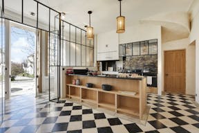 Une résidence de luxe dans un calme absolu - Image 2