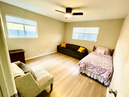 Lovely Central Austin Duplex! - Image 10