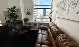 Get Together Comfortably with Gorgeous Views in Downtown San Francisco - Image 0