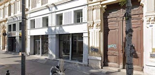 Block of 6 Boutiques Shop for Rent - Marseille Rue de la R�publique - Image 2