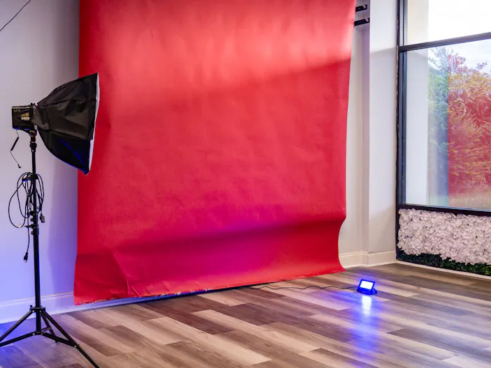Natural Light Creative Space! - Image 2