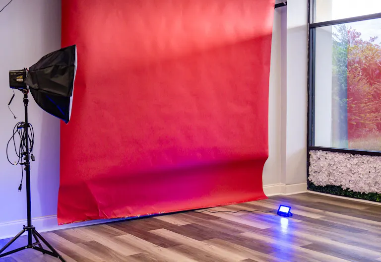 Natural Light Creative Space! - Image 2
