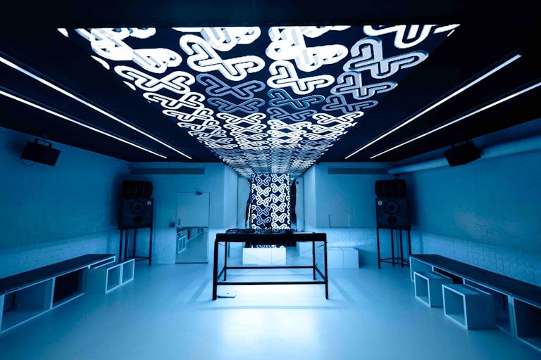 Espace �v�nementiel / Studio Photo avec �cran LED immersif g�ant et syst�me son Audiophile Paris 9�me - Image 0