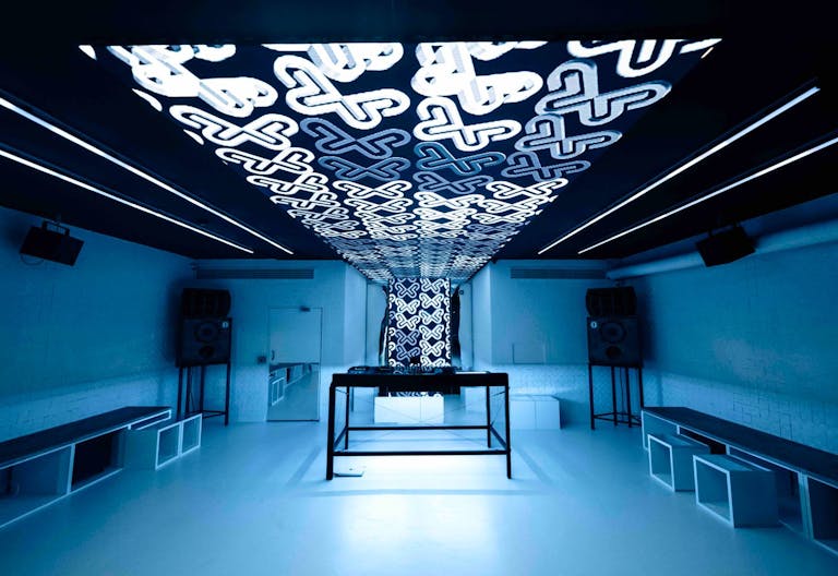 Espace �v�nementiel / Studio Photo avec �cran LED immersif g�ant et syst�me son Audiophile Paris 9�me - Image 0