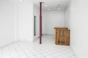 Cosy Boutique in Folie-M�ricourt - Image 7