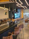 Full service restaurant and bar available for daily or weekly events