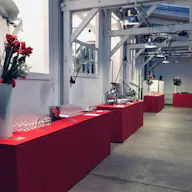 Showroom in Folie-M�ricourt - Image 17