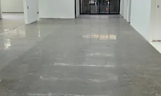 Large Custom Space in Prime Fairfax Location - Image 2