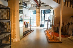 Espace de 2 étages au cœur du Marais. - Image 5