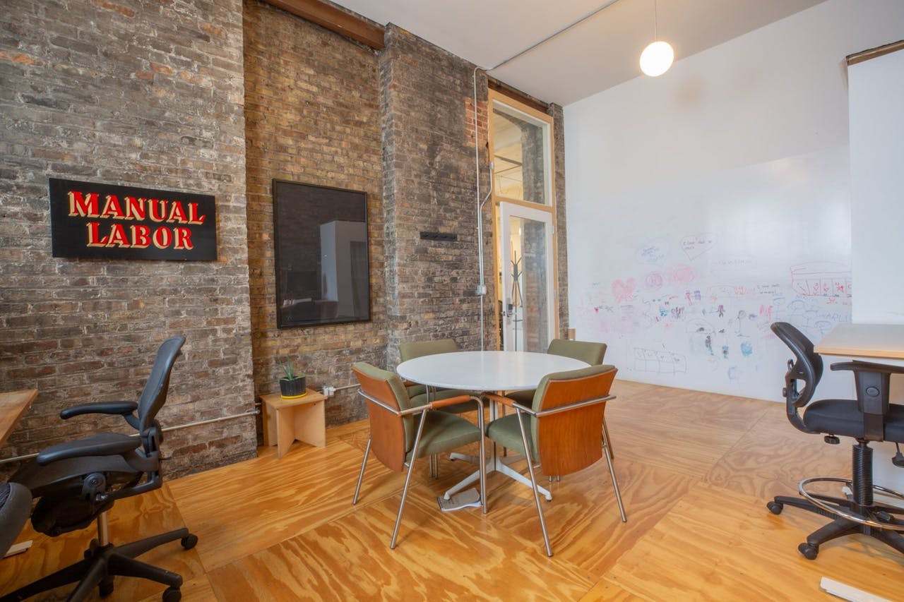 Private Office in Creative, Industrial Loft - Image 2