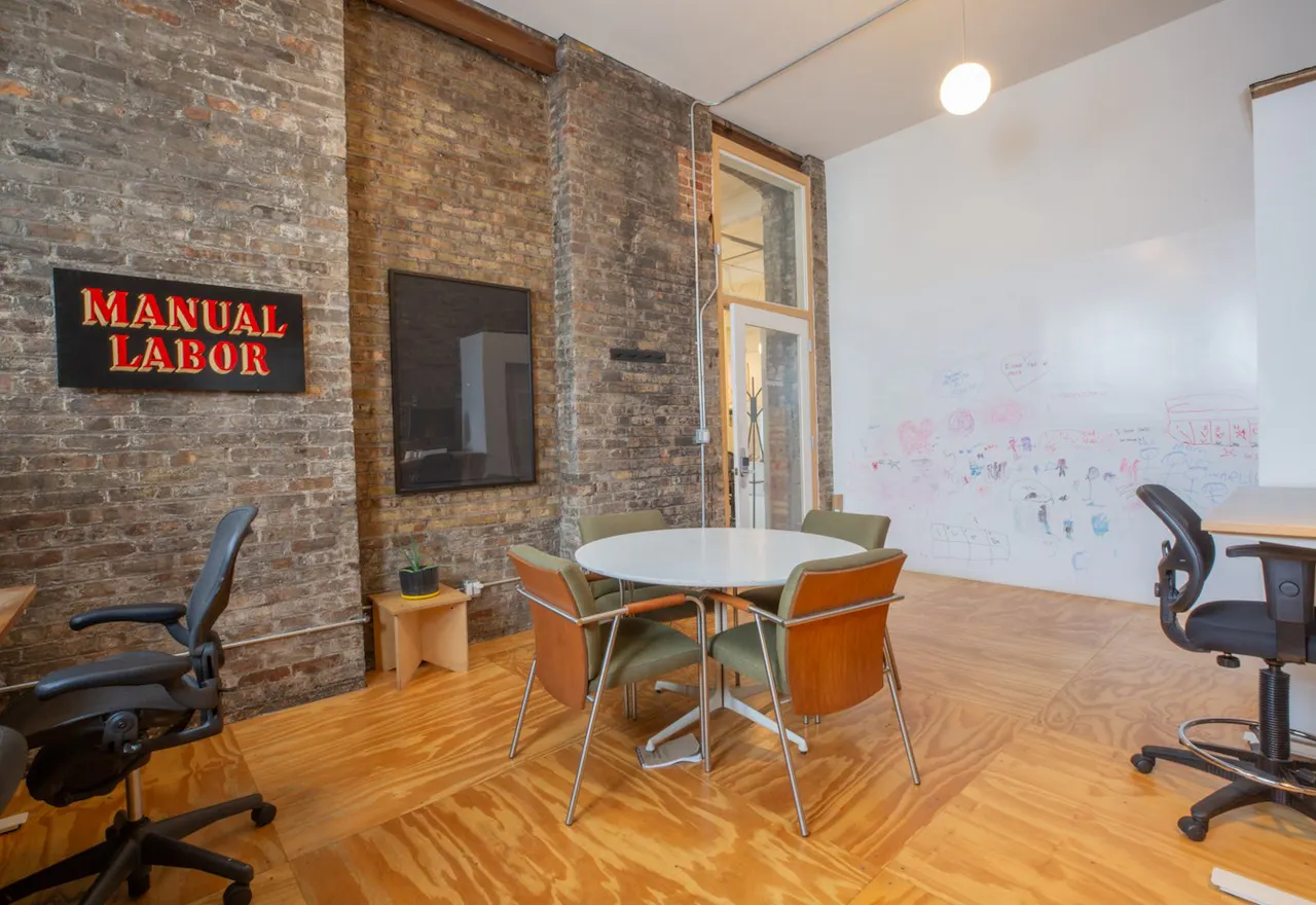 Private Office in Creative, Industrial Loft - Image 2