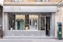 boutique next to place des Vosges