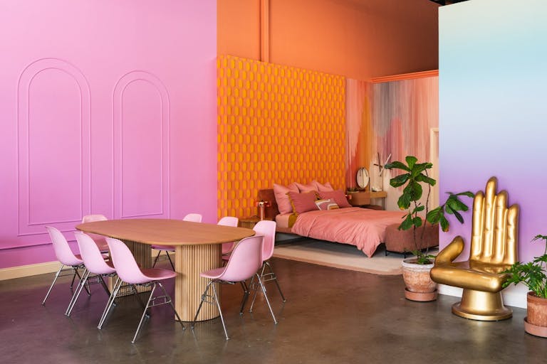 Colorful Retro Multiset Studio in the Valley - Image 3