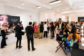 16AB Manhattan Event/Showroom retail rental space - Image 15