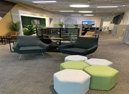 On-demand workspaces to rent in Oakridge Mall - Image 3