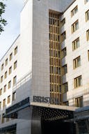 Elegant Retail Space at Historic Hotel Bristol - Image 38