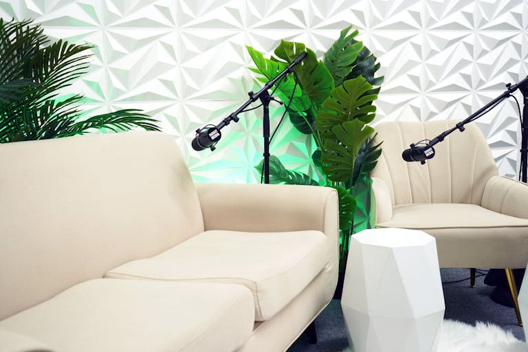 Modern Podcast Studio (Fully Equipped) - Image 1