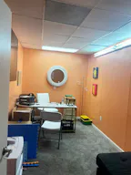 A prime unit space for immediate lease conveniently located on the border of Oak Park, MI - Image 2