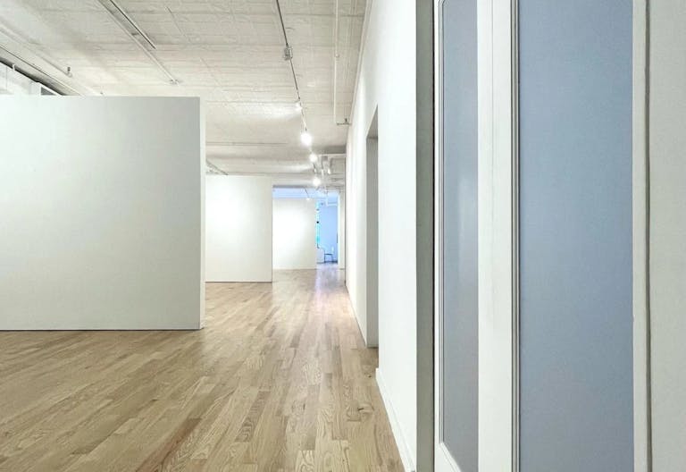 Unique Ground Floor Loft in Manhattan - Image 3