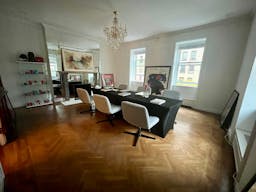 Exclusive Venue in Historic Metropolitan District - Image 1