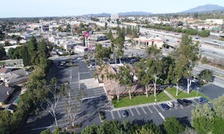 acant Restaurant available in excellent location - Image 7