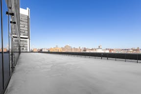 Iconic event space - Image 8