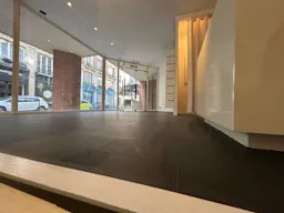 Rue de Thorigny Pop Up Boutique - Image 2