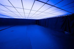 Metro 2 - Infinity room with RGB ceiling - Image 1