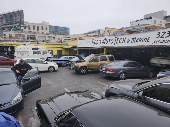 Auto Repair Shop In Hollywood - Image 0