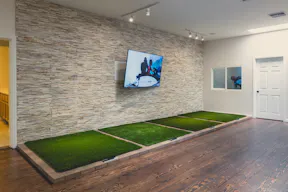 High Traffic Retail Space - Image 6