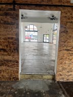 Bright Creative Content Studio on Melrose Ave - Image 2