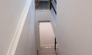 Adresse d’Exception : Espace Polyvalent au Pied de la Tour Eiffel (Pop UP, Bureaux, Séminaire, Galeries D'art) - Image 9