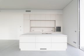 Soiree Rooftop with Skyline View - Image 6