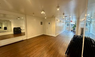 Quaint Central Harlem Space Ideal for Pop-Ups, Events, & Creative Use - Image 0