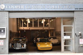 1500sqft West Village Gallery - Image 4