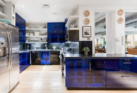 Amazing Showroom Space - Image 7